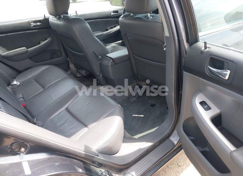 Photo 8 of 2007 Honda Accord 3.0 EX (VIN 1HGCM66527A014608)