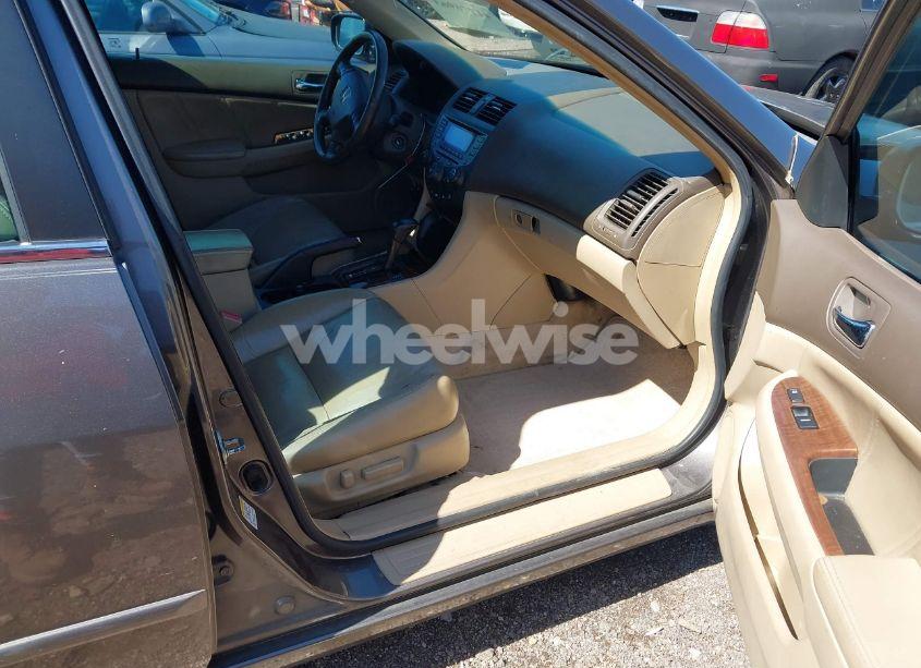 Photo 5 of 2007 Honda Accord 3.0 EX (VIN 1HGCM66527A029609)