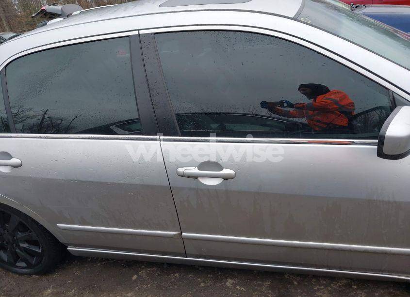 Photo 13 of 2007 Honda Accord 3.0 EX (VIN 1HGCM66527A051870)