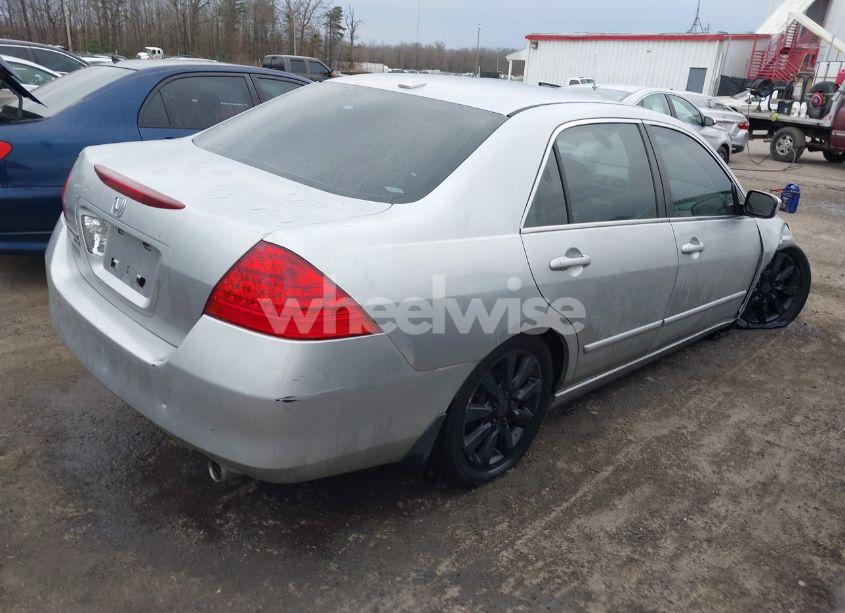 Photo 4 of 2007 Honda Accord 3.0 EX (VIN 1HGCM66527A051870)