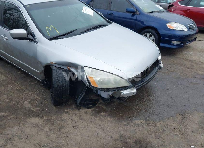 Photo 6 of 2007 Honda Accord 3.0 EX (VIN 1HGCM66527A051870)