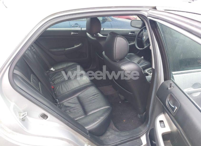 Photo 8 of 2007 Honda Accord 3.0 EX (VIN 1HGCM66527A051870)