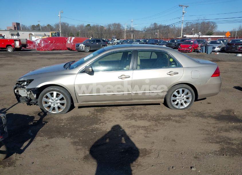 Photo 14 of 2007 Honda Accord 3.0 EX (VIN 1HGCM66527A089311)