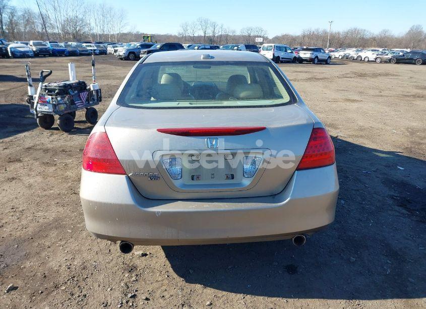 Photo 16 of 2007 Honda Accord 3.0 EX (VIN 1HGCM66527A089311)