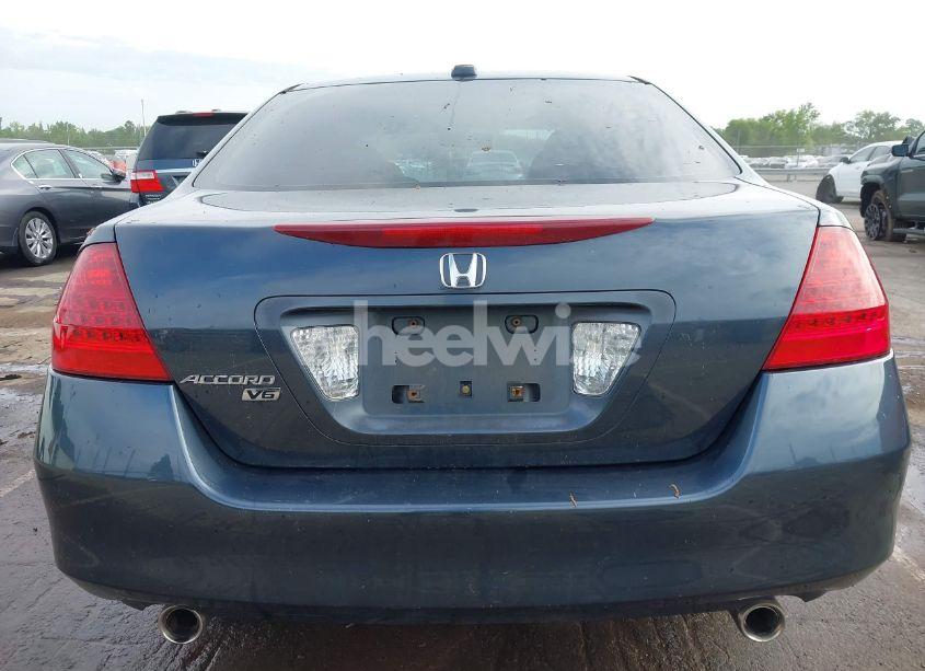 Photo 16 of 2007 Honda Accord 3.0 EX (VIN 1HGCM66527A093519)