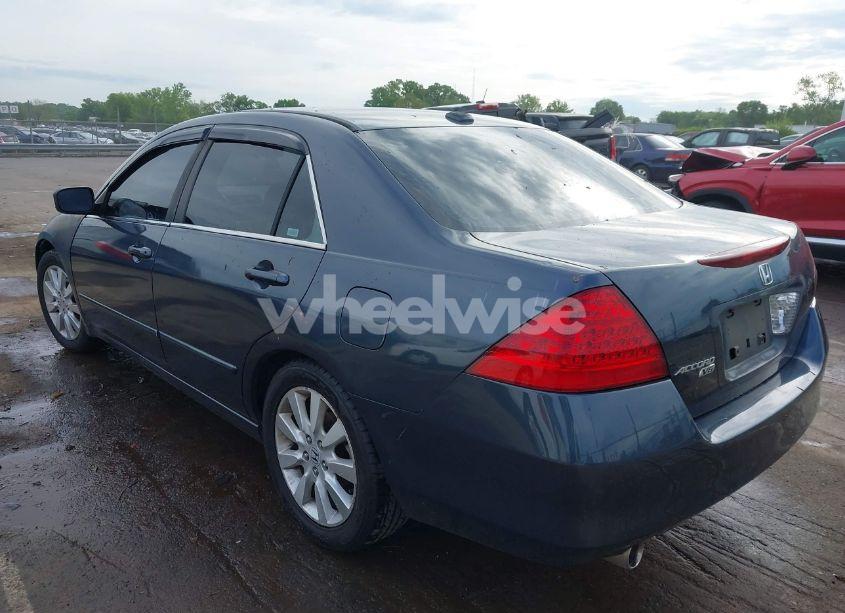 Photo 3 of 2007 Honda Accord 3.0 EX (VIN 1HGCM66527A093519)