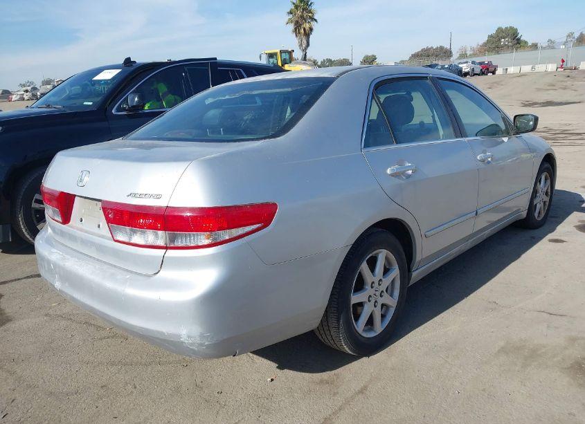 Photo 4 of 2003 Honda Accord 3.0 EX (VIN 1HGCM66533A003420)