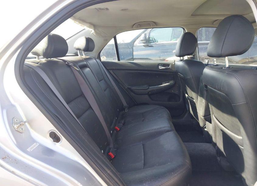 Photo 8 of 2003 Honda Accord 3.0 EX (VIN 1HGCM66533A003420)