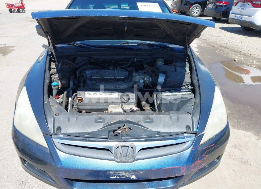 Photo 10 of 2003 Honda Accord 3.0 EX (VIN 1HGCM66533A031914)