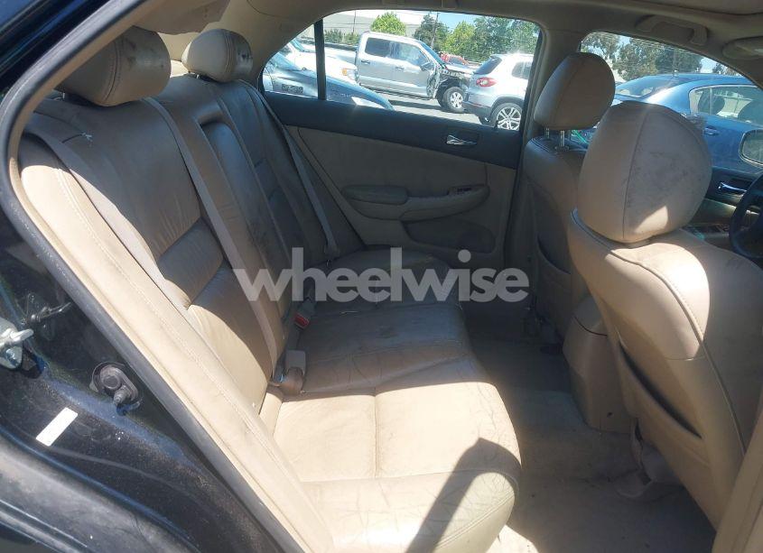 Photo 8 of 2003 Honda Accord 3.0 EX (VIN 1HGCM66533A035106)