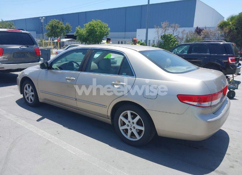 Photo 3 of 2003 Honda Accord 3.0 EX (VIN 1HGCM66533A038703)