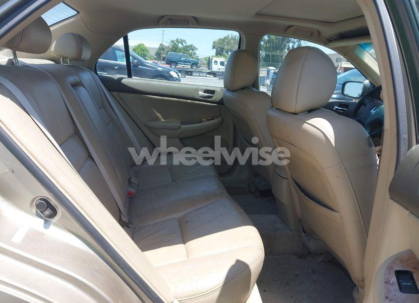 Photo 8 of 2003 Honda Accord 3.0 EX (VIN 1HGCM66533A038703)