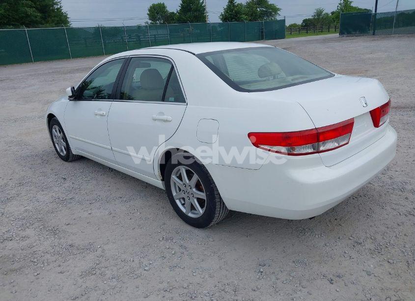 Photo 3 of 2003 Honda Accord 3.0 EX (VIN 1HGCM66533A044677)