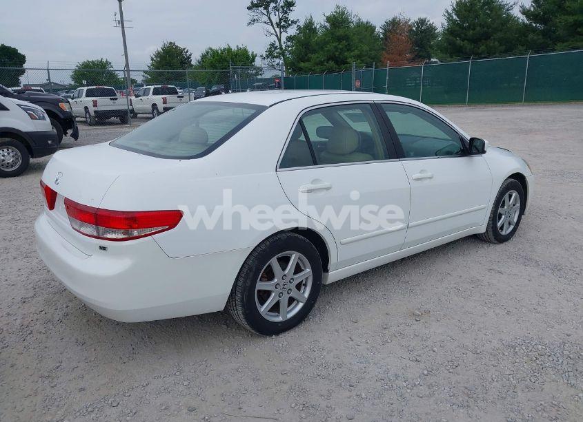 Photo 4 of 2003 Honda Accord 3.0 EX (VIN 1HGCM66533A044677)