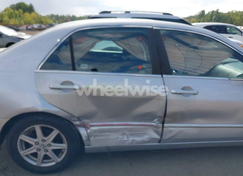 Photo 6 of 2003 Honda Accord 3.0 EX (VIN 1HGCM66533A045974)