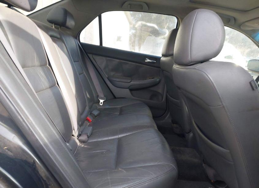 Photo 8 of 2003 Honda Accord 3.0 EX (VIN 1HGCM66533A054562)