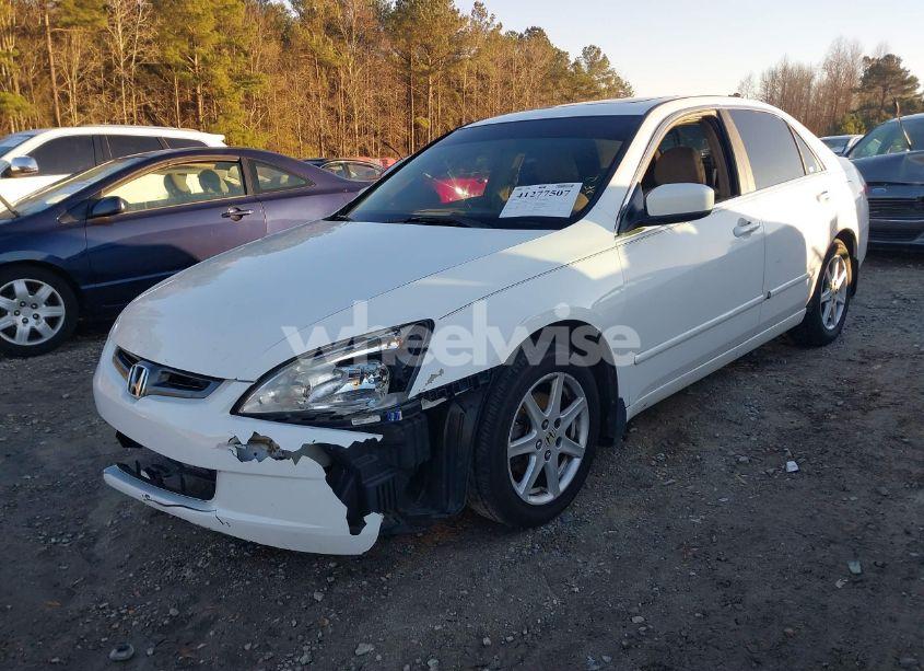 Photo 2 of 2003 Honda Accord 3.0 EX (VIN 1HGCM66533A059308)