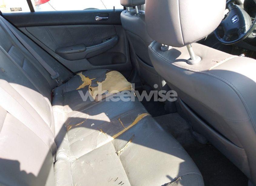 Photo 8 of 2003 Honda Accord 3.0 EX (VIN 1HGCM66533A067778)