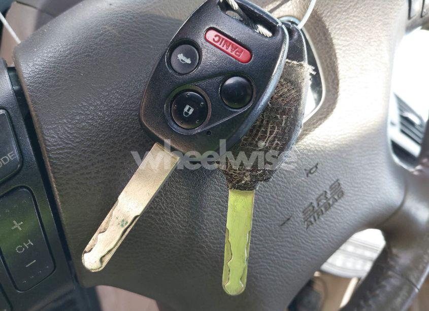 Photo 11 of 2004 Honda Accord 3.0 EX (VIN 1HGCM66534A008571)
