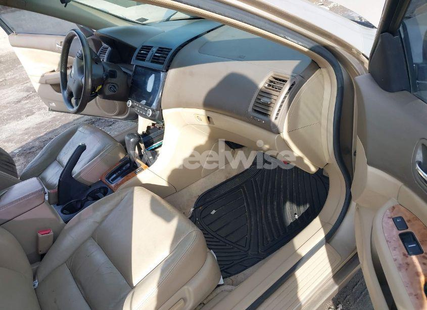 Photo 5 of 2004 Honda Accord 3.0 EX (VIN 1HGCM66534A008571)
