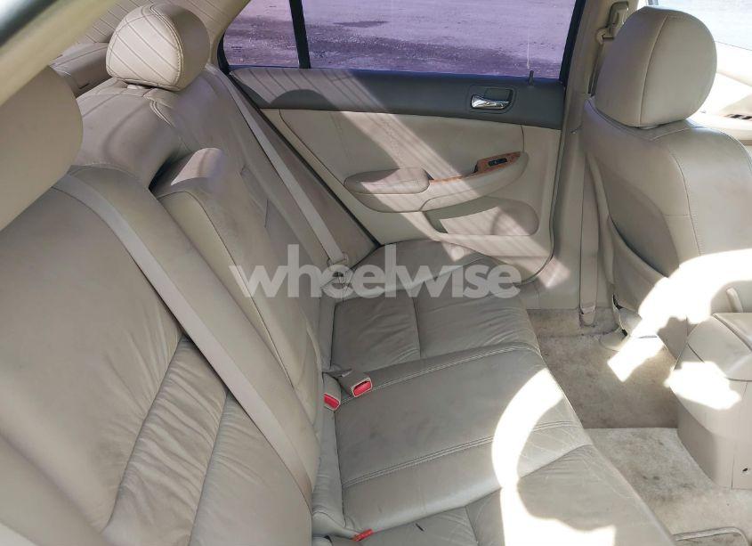 Photo 8 of 2004 Honda Accord 3.0 EX (VIN 1HGCM66534A008571)