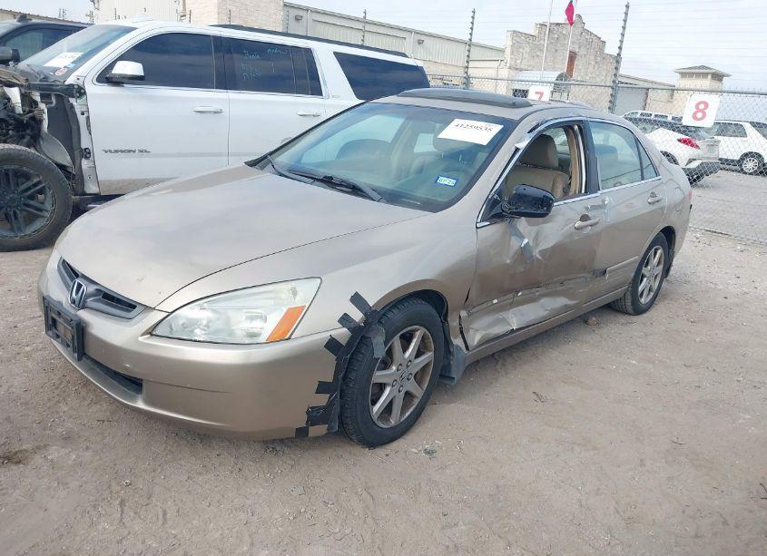 Photo 2 of 2004 Honda Accord 3.0 EX (VIN 1HGCM66534A016072)