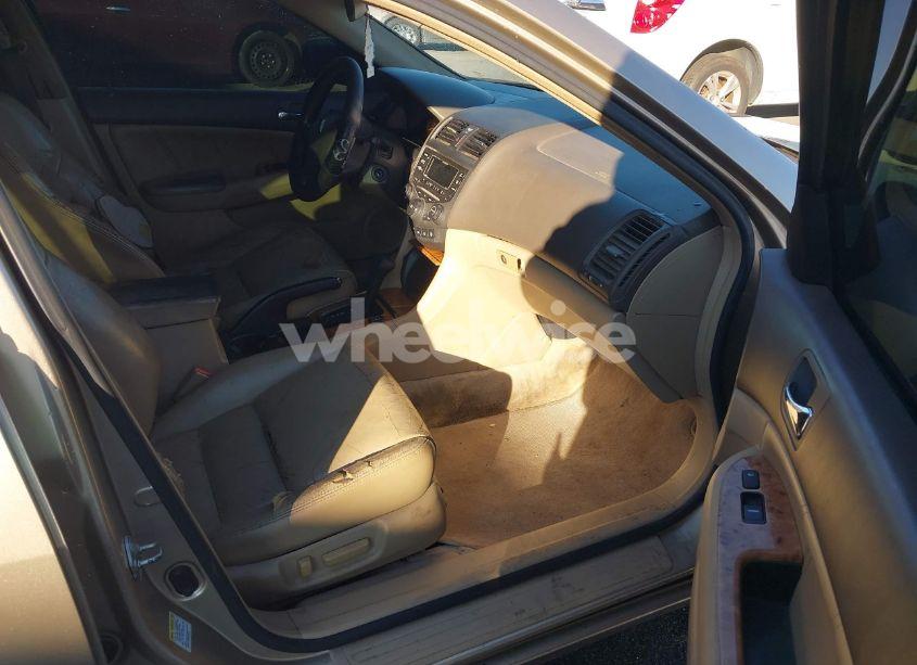Photo 5 of 2004 Honda Accord 3.0 EX (VIN 1HGCM66534A052652)