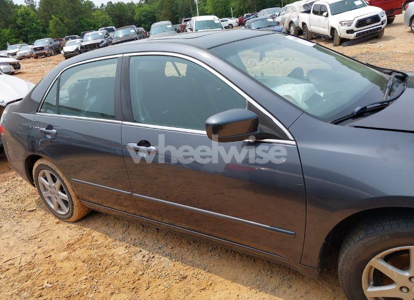 Photo 12 of 2004 Honda Accord 3.0 EX (VIN 1HGCM66534A079429)