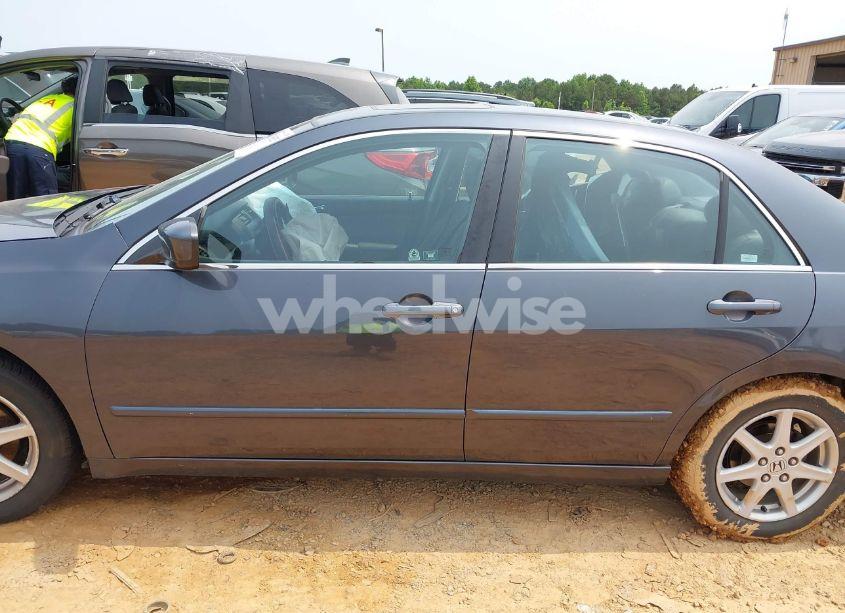 Photo 13 of 2004 Honda Accord 3.0 EX (VIN 1HGCM66534A079429)