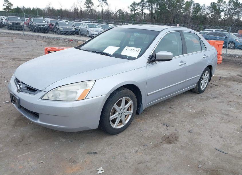 Photo 2 of 2004 Honda Accord 3.0 EX (VIN 1HGCM66534A097817)