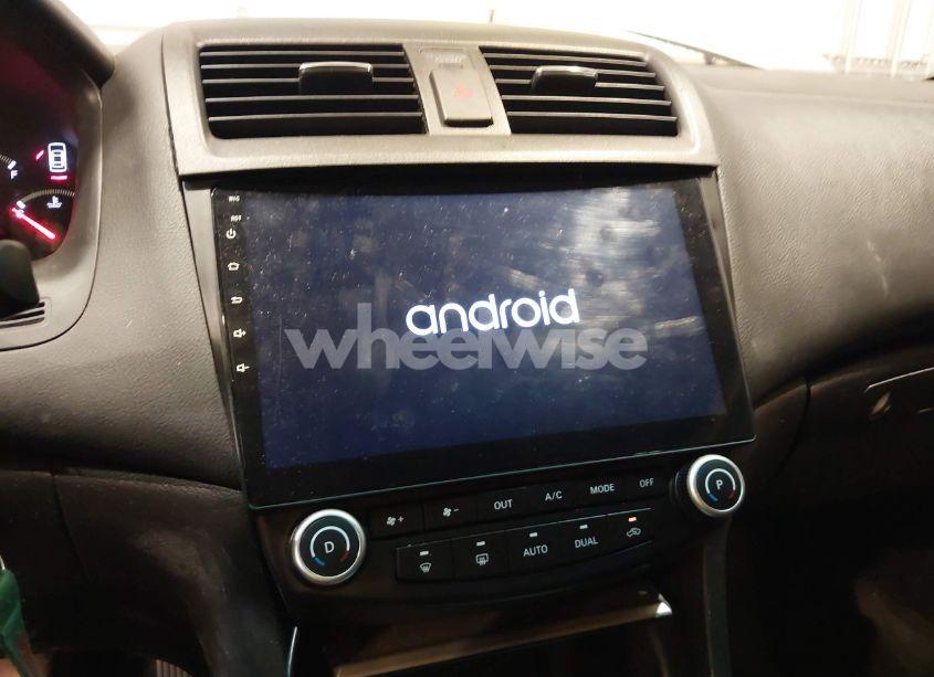 Photo 12 of 2005 Honda Accord 3.0 EX (VIN 1HGCM66535A037120)