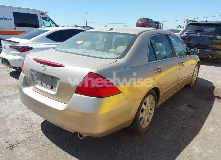 Photo 4 of 2006 Honda Accord 3.0 EX (VIN 1HGCM66536A020724)