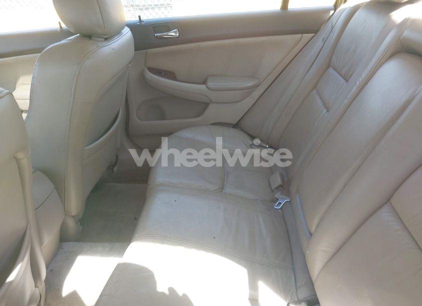 Photo 8 of 2006 Honda Accord 3.0 EX (VIN 1HGCM66536A020724)