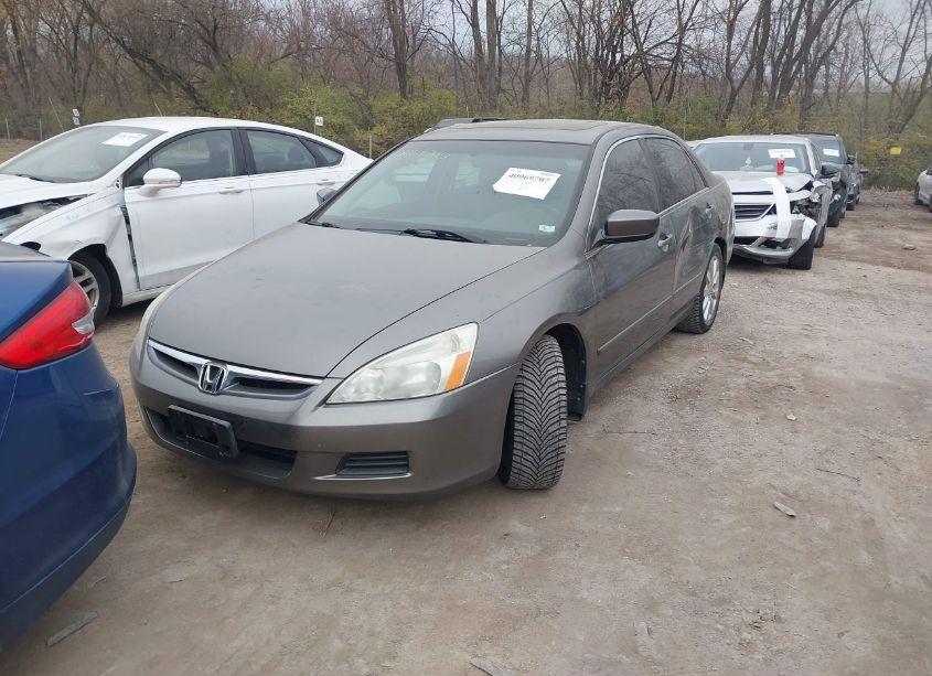 Photo 2 of 2006 Honda Accord 3.0 EX (VIN 1HGCM66536A021484)
