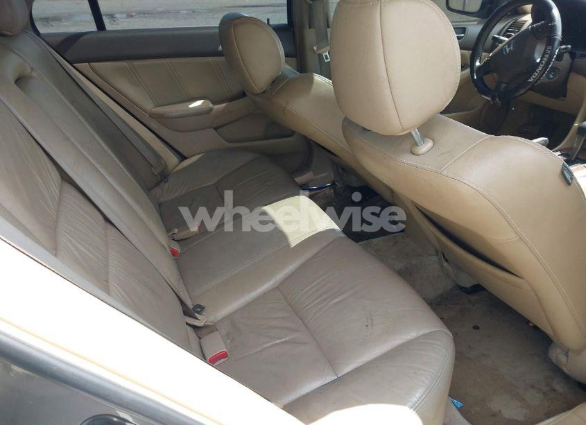 Photo 8 of 2006 Honda Accord 3.0 EX (VIN 1HGCM66536A056395)