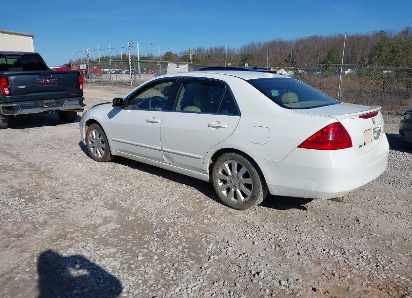 Photo 3 of 2006 Honda Accord 3.0 EX (VIN 1HGCM66536A068045)