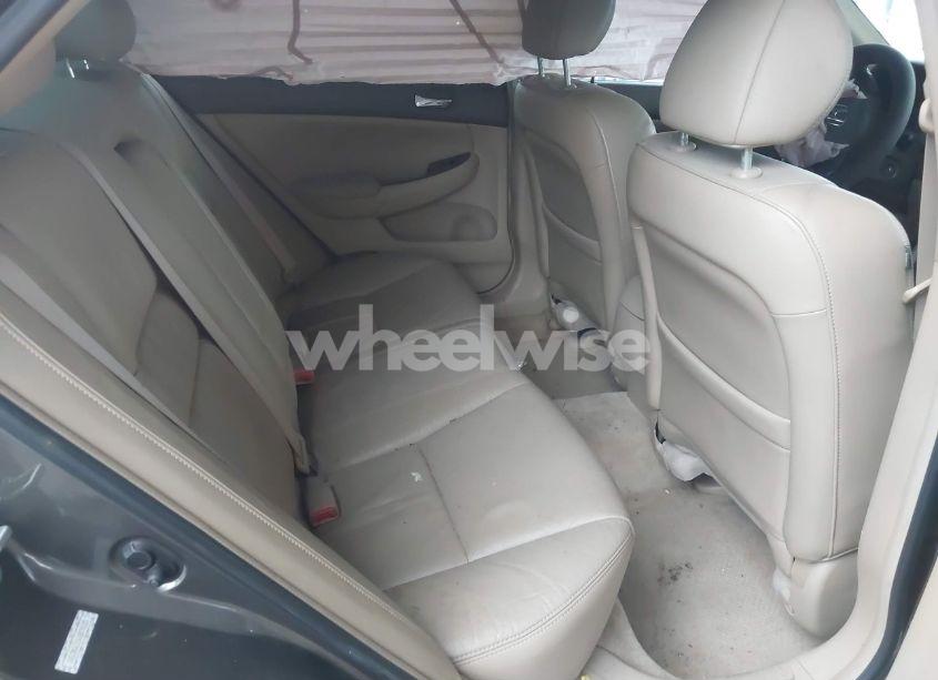 Photo 8 of 2006 Honda Accord 3.0 EX (VIN 1HGCM66536A074685)