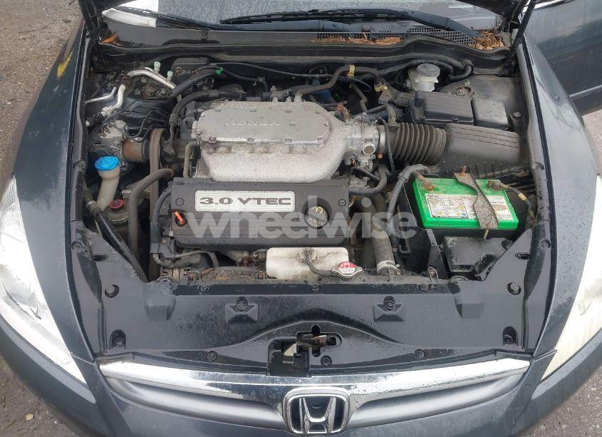 Photo 10 of 2006 Honda Accord 3.0 EX (VIN 1HGCM66536A075710)