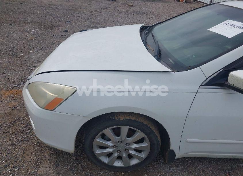 Photo 14 of 2007 Honda Accord 3.0 EX (VIN 1HGCM66537A000104)