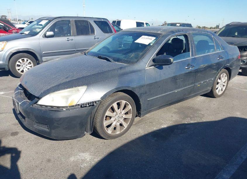 Photo 2 of 2007 Honda Accord 3.0 EX (VIN 1HGCM66537A047763)