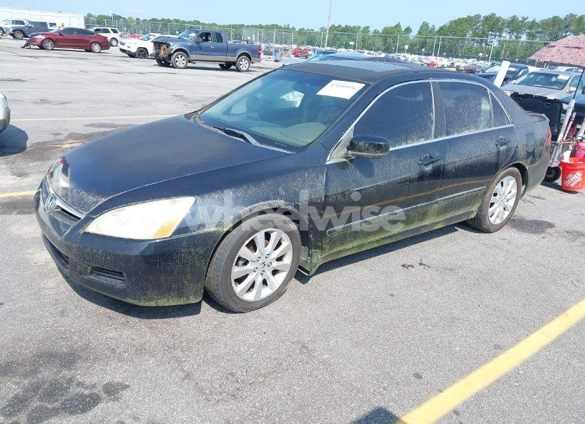 Photo 2 of 2007 Honda Accord 3.0 EX (VIN 1HGCM66537A055359)