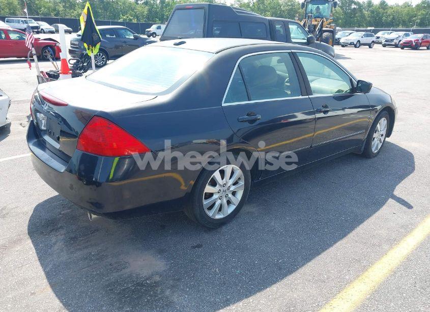 Photo 4 of 2007 Honda Accord 3.0 EX (VIN 1HGCM66537A055359)