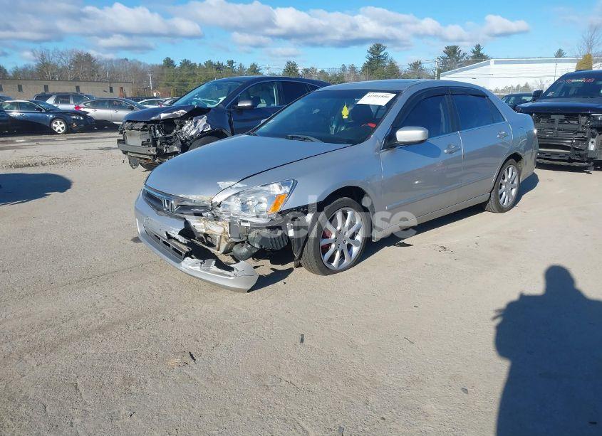 Photo 2 of 2007 Honda Accord 3.0 EX (VIN 1HGCM66537A087079)