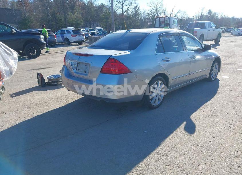 Photo 4 of 2007 Honda Accord 3.0 EX (VIN 1HGCM66537A087079)