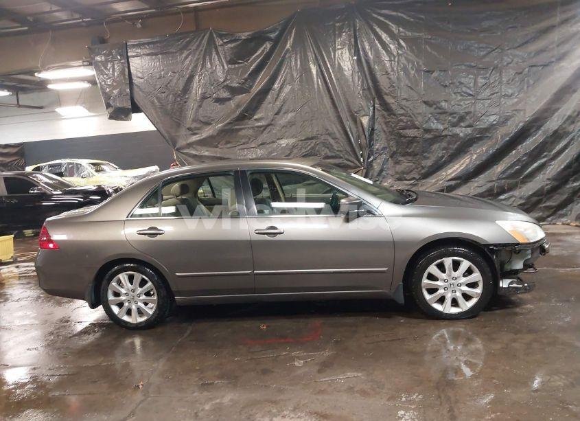 Photo 14 of 2007 Honda Accord 3.0 EX (VIN 1HGCM66537A089088)