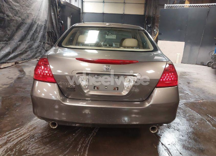 Photo 17 of 2007 Honda Accord 3.0 EX (VIN 1HGCM66537A089088)