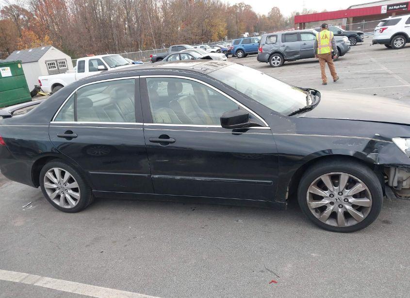 Photo 13 of 2007 Honda Accord 3.0 EX (VIN 1HGCM66537A089785)