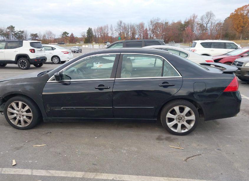 Photo 14 of 2007 Honda Accord 3.0 EX (VIN 1HGCM66537A089785)