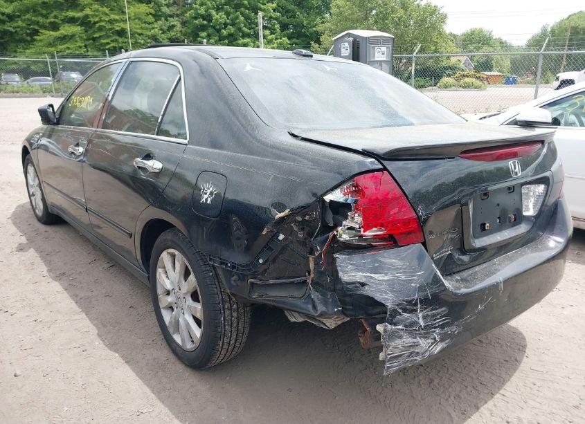 Photo 3 of 2007 Honda Accord 3.0 EX (VIN 1HGCM66537A089883)