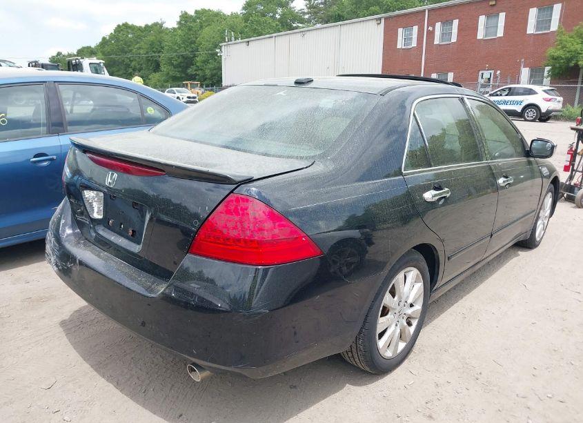 Photo 4 of 2007 Honda Accord 3.0 EX (VIN 1HGCM66537A089883)